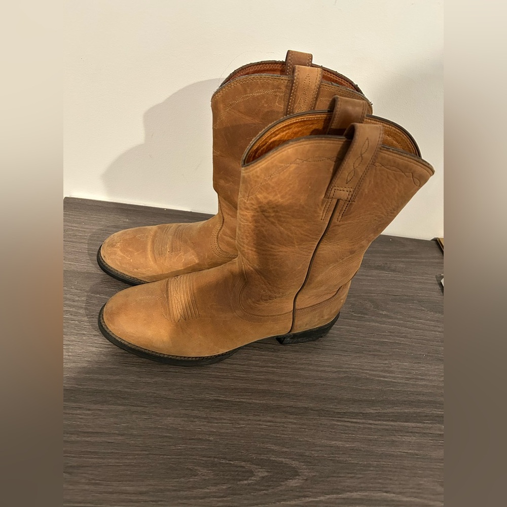 Womens Ariat boots